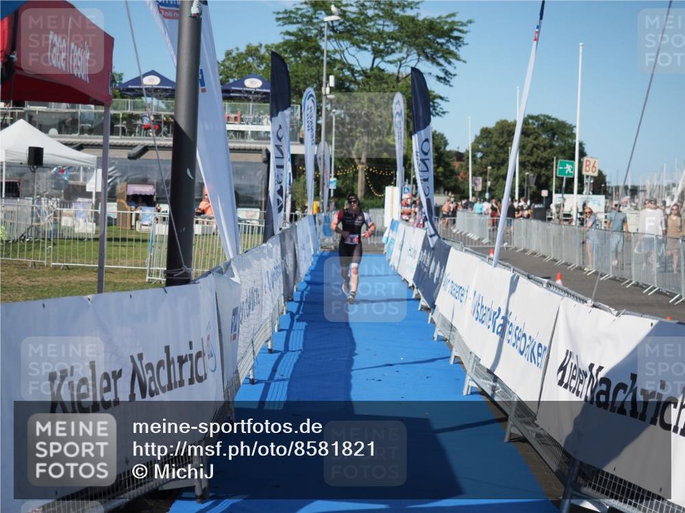 17.08.2025 - KN Förde Triathlon 2025 MichiJ http://msf.ph/oto/8581821 17.08.2025 16:34:16 Laufen  meine-sportfotos.de