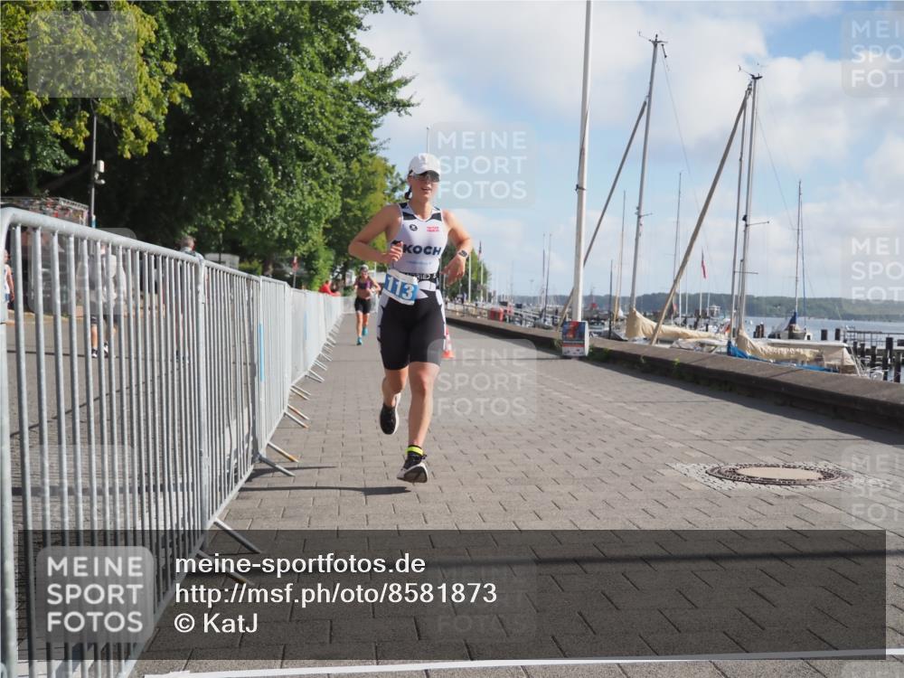 17.08.2025 - KN Förde Triathlon 2025 KatJ http://msf.ph/oto/8581873 17.08.2025 09:59:06 Laufen 113, 114 meine-sportfotos.de