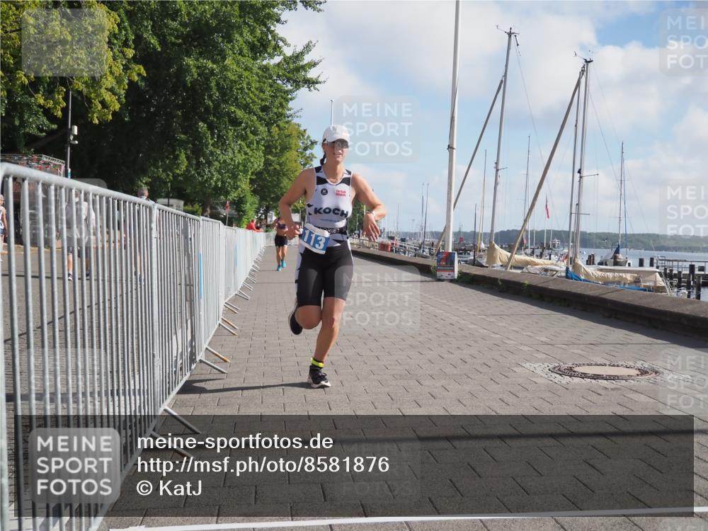 17.08.2025 - KN Förde Triathlon 2025 KatJ http://msf.ph/oto/8581876 17.08.2025 09:59:06 Laufen 113, 114 meine-sportfotos.de