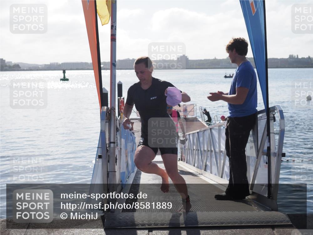 17.08.2025 - KN Förde Triathlon 2025 MichiJ http://msf.ph/oto/8581889 17.08.2025 09:20:50 Schwimmen 188, 228, 240, 241, 197, 200, 205, 223, 228 meine-sportfotos.de