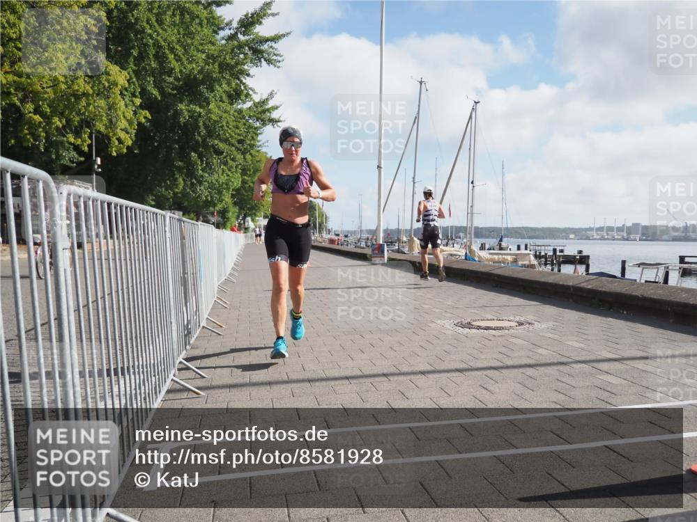 17.08.2025 - KN Förde Triathlon 2025 KatJ http://msf.ph/oto/8581928 17.08.2025 09:59:11 Laufen 114 meine-sportfotos.de