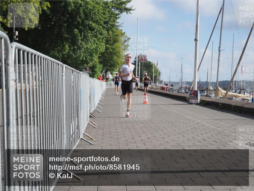 17.08.2025 - KN Förde Triathlon 2025 KatJ http://msf.ph/oto/8581945 17.08.2025 09:59:23 Laufen 105 meine-sportfotos.de