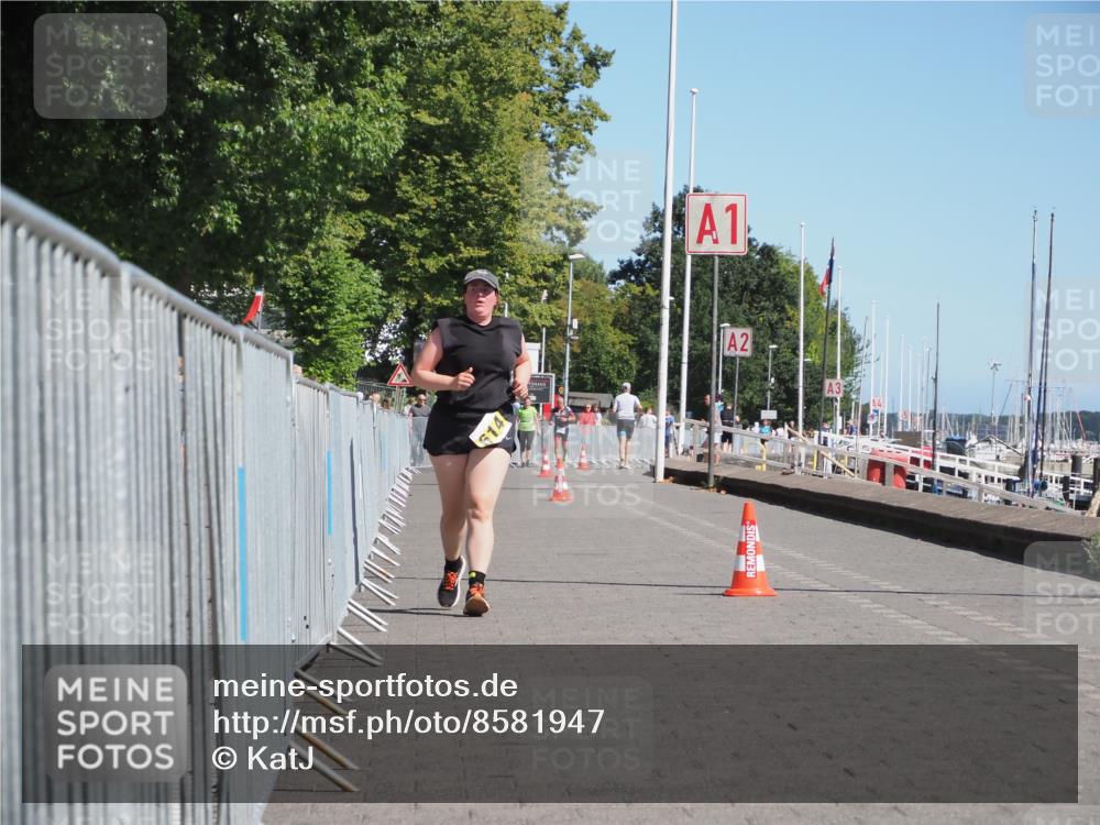 17.08.2025 - KN Förde Triathlon 2025 KatJ http://msf.ph/oto/8581947 17.08.2025 12:22:56 Laufen 614 meine-sportfotos.de