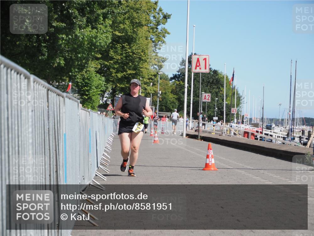 17.08.2025 - KN Förde Triathlon 2025 KatJ http://msf.ph/oto/8581951 17.08.2025 12:22:56 Laufen 614 meine-sportfotos.de