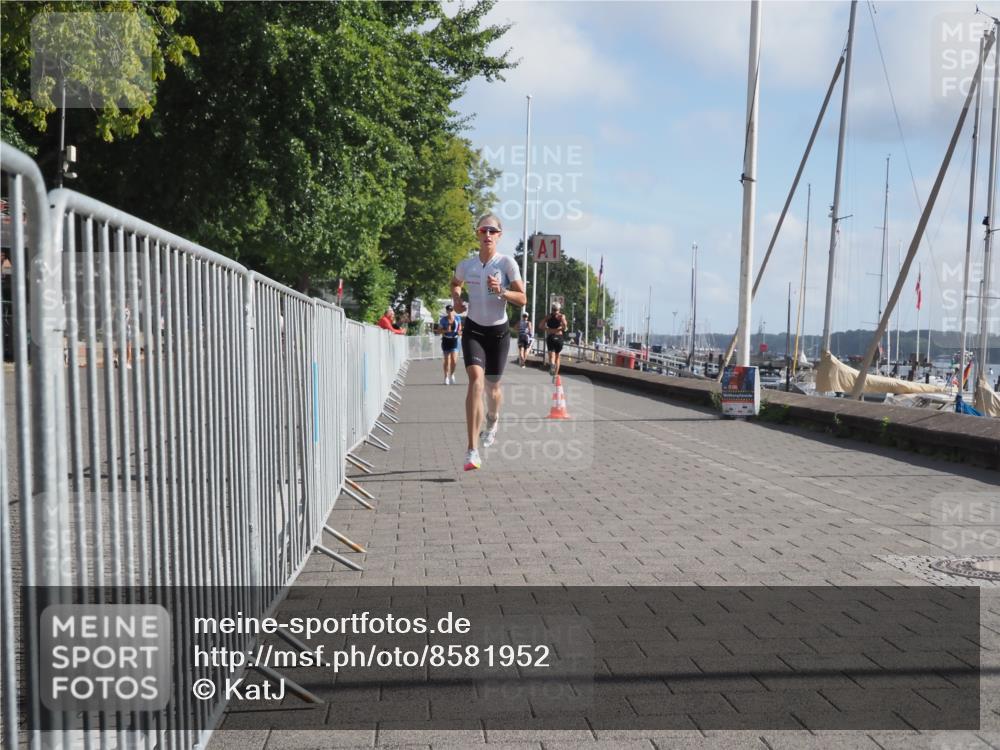 17.08.2025 - KN Förde Triathlon 2025 KatJ http://msf.ph/oto/8581952 17.08.2025 09:59:24 Laufen 105 meine-sportfotos.de