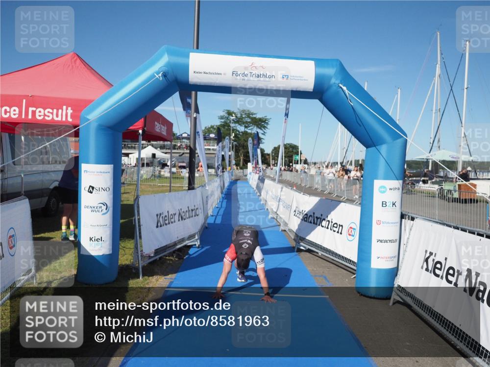 17.08.2025 - KN Förde Triathlon 2025 MichiJ http://msf.ph/oto/8581963 17.08.2025 16:34:24 Laufen 5 meine-sportfotos.de
