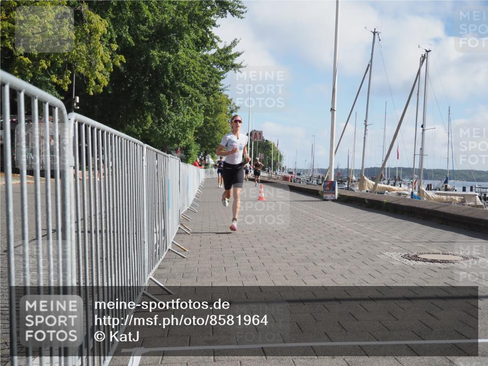 17.08.2025 - KN Förde Triathlon 2025 KatJ http://msf.ph/oto/8581964 17.08.2025 09:59:24 Laufen 105 meine-sportfotos.de