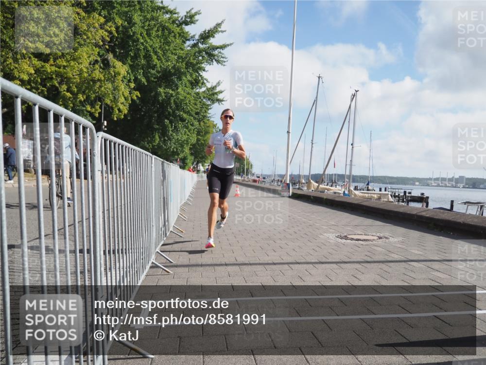 17.08.2025 - KN Förde Triathlon 2025 KatJ http://msf.ph/oto/8581991 17.08.2025 09:59:25 Laufen 105, 109 meine-sportfotos.de
