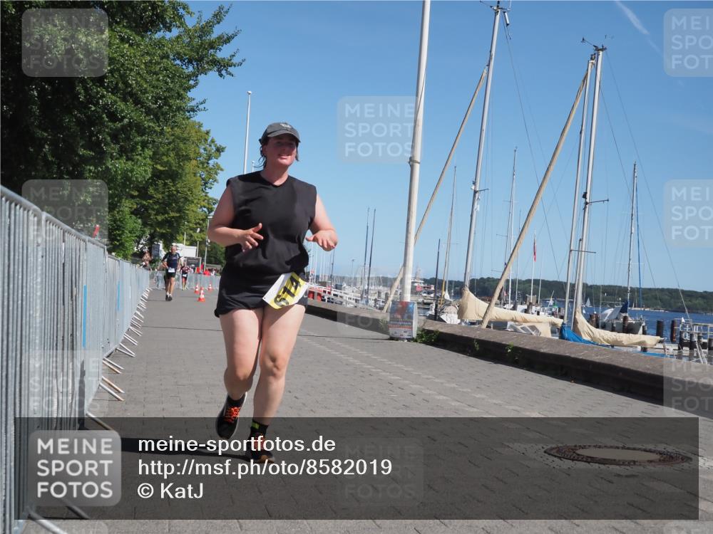 17.08.2025 - KN Förde Triathlon 2025 KatJ http://msf.ph/oto/8582019 17.08.2025 12:23:02 Laufen 614 meine-sportfotos.de