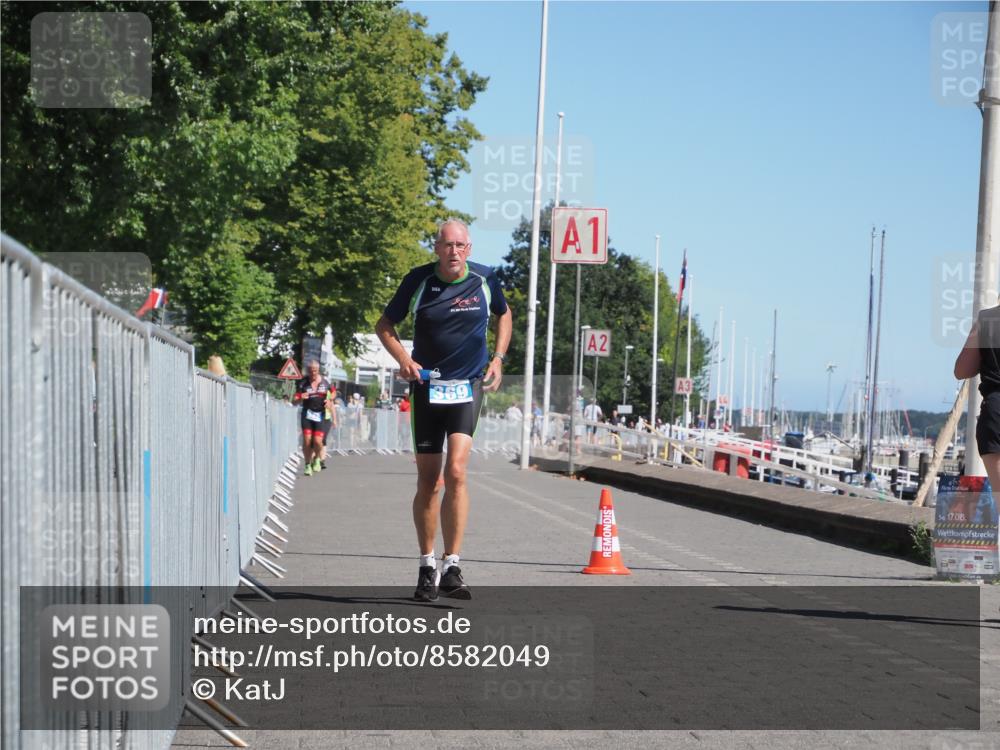 17.08.2025 - KN Förde Triathlon 2025 KatJ http://msf.ph/oto/8582049 17.08.2025 12:23:12 Laufen 369 meine-sportfotos.de