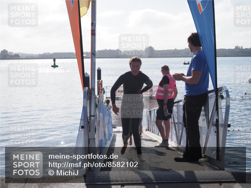 17.08.2025 - KN Förde Triathlon 2025 MichiJ http://msf.ph/oto/8582102 17.08.2025 09:21:06 Schwimmen 197, 200, 205, 216, 223, 216, 223 meine-sportfotos.de