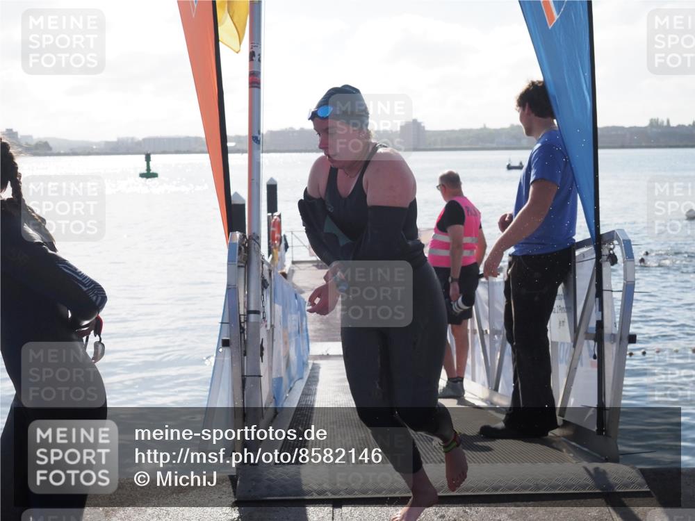 17.08.2025 - KN Förde Triathlon 2025 MichiJ http://msf.ph/oto/8582146 17.08.2025 09:21:08 Schwimmen 197, 200, 205, 216, 223, 216, 223 meine-sportfotos.de