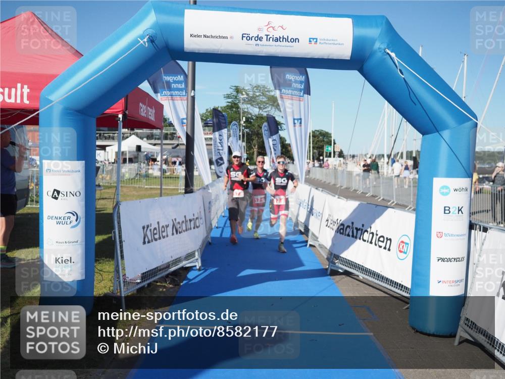 17.08.2025 - KN Förde Triathlon 2025 MichiJ http://msf.ph/oto/8582177 17.08.2025 16:42:25 Laufen 17 meine-sportfotos.de