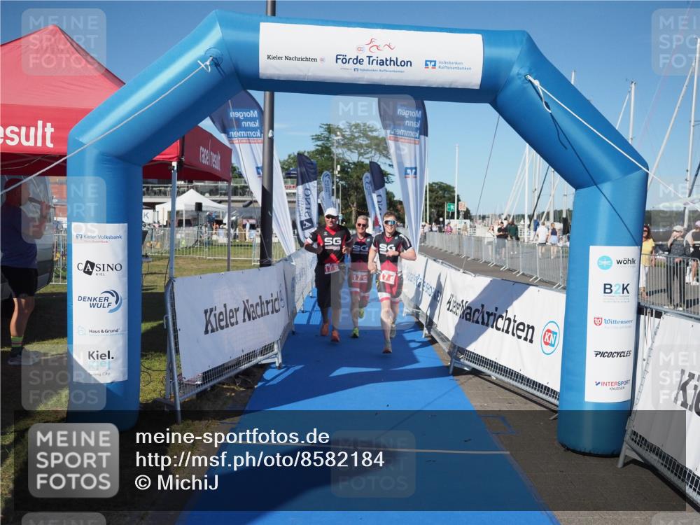 17.08.2025 - KN Förde Triathlon 2025 MichiJ http://msf.ph/oto/8582184 17.08.2025 16:42:26 Laufen 17 meine-sportfotos.de