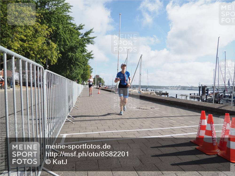 17.08.2025 - KN Förde Triathlon 2025 KatJ http://msf.ph/oto/8582201 17.08.2025 09:59:47 Laufen 103, 108 meine-sportfotos.de