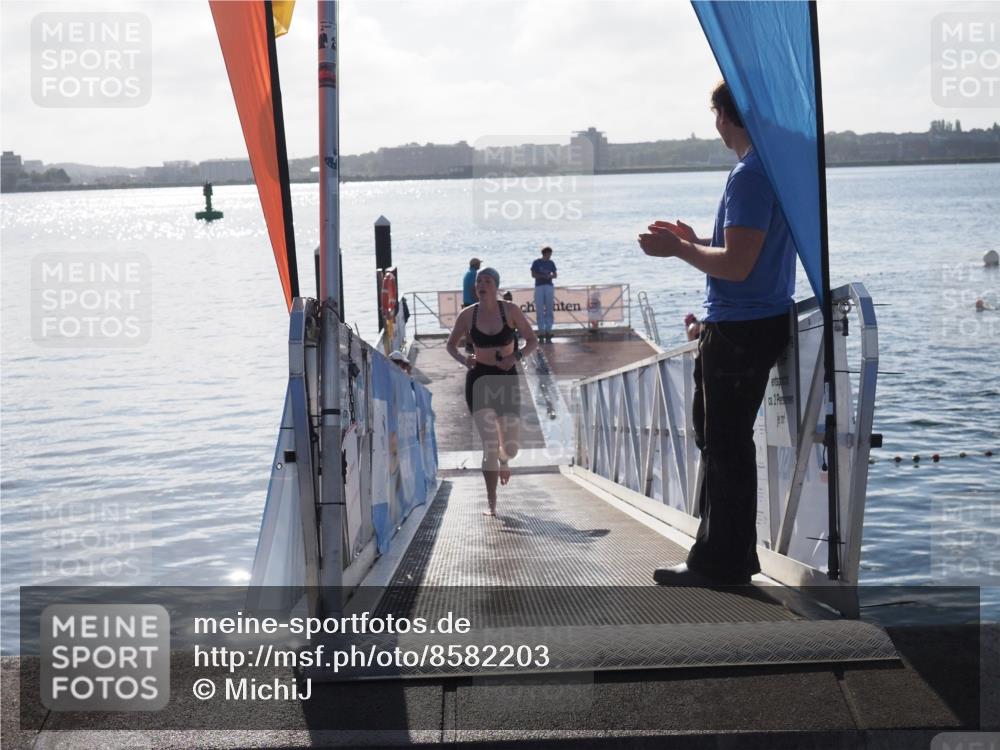 17.08.2025 - KN Förde Triathlon 2025 MichiJ http://msf.ph/oto/8582203 17.08.2025 09:21:26 Schwimmen 171, 171, 194, 201, 230 meine-sportfotos.de