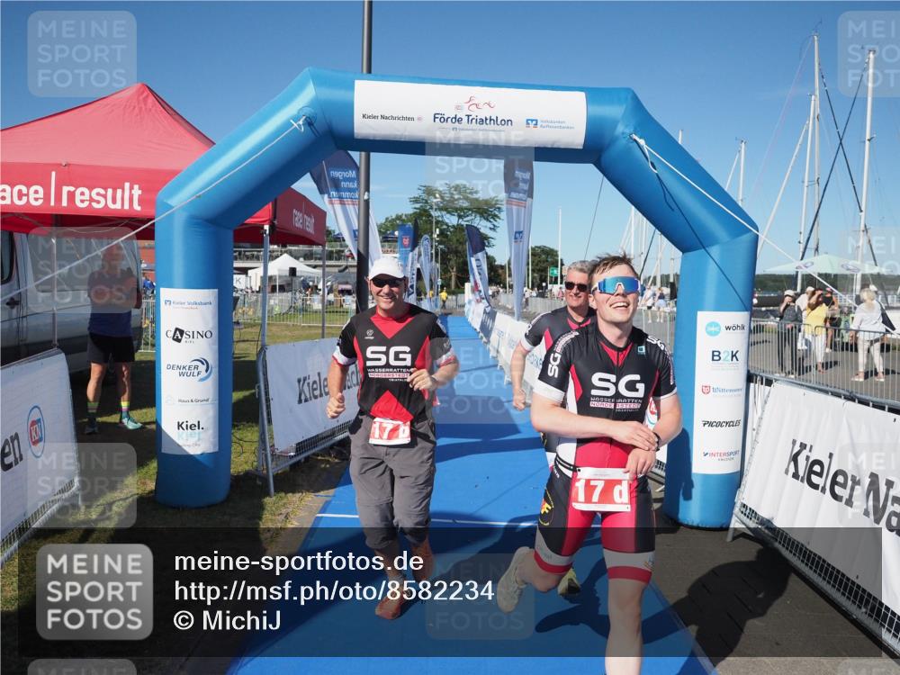17.08.2025 - KN Förde Triathlon 2025 MichiJ http://msf.ph/oto/8582234 17.08.2025 16:42:28 Laufen 17 meine-sportfotos.de