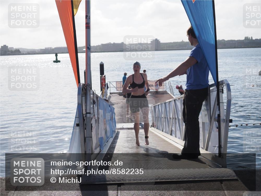 17.08.2025 - KN Förde Triathlon 2025 MichiJ http://msf.ph/oto/8582235 17.08.2025 09:21:26 Schwimmen 171, 171, 194, 201, 230 meine-sportfotos.de