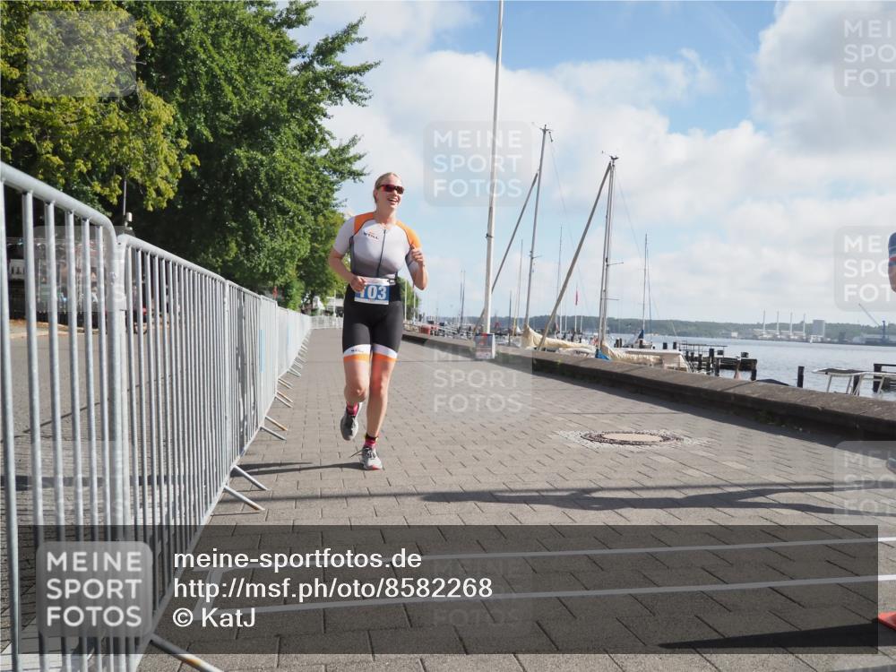 17.08.2025 - KN Förde Triathlon 2025 KatJ http://msf.ph/oto/8582268 17.08.2025 09:59:51 Laufen 103 meine-sportfotos.de
