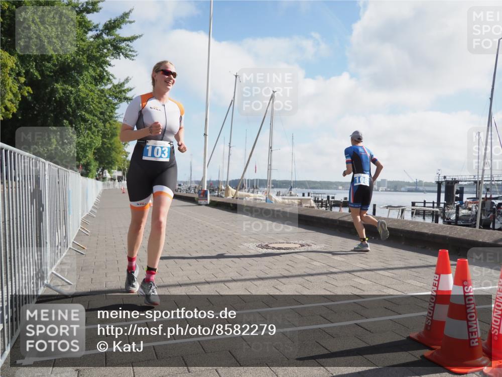 17.08.2025 - KN Förde Triathlon 2025 KatJ http://msf.ph/oto/8582279 17.08.2025 09:59:51 Laufen 103 meine-sportfotos.de