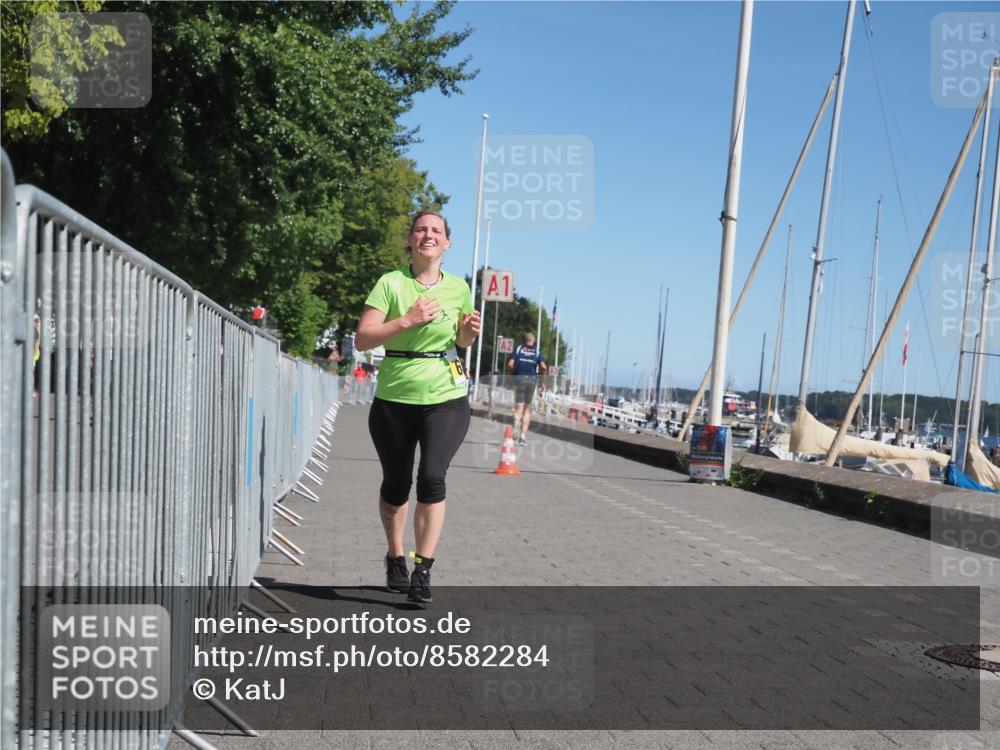17.08.2025 - KN Förde Triathlon 2025 KatJ http://msf.ph/oto/8582284 17.08.2025 12:23:32 Laufen 332, 634 meine-sportfotos.de