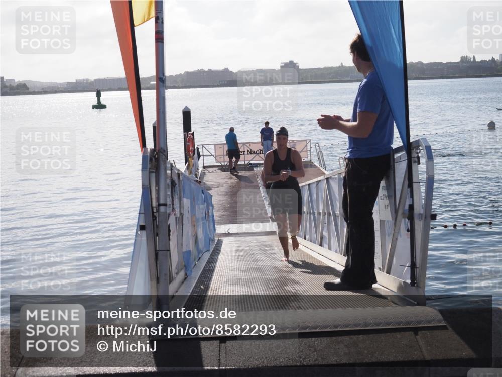 17.08.2025 - KN Förde Triathlon 2025 MichiJ http://msf.ph/oto/8582293 17.08.2025 09:21:31 Schwimmen 171, 194, 201, 194, 201, 230 meine-sportfotos.de