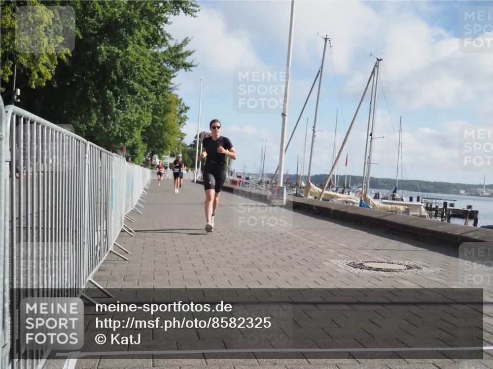 17.08.2025 - KN Förde Triathlon 2025 KatJ http://msf.ph/oto/8582325 17.08.2025 10:00:30 Laufen 106, 133, 136 meine-sportfotos.de
