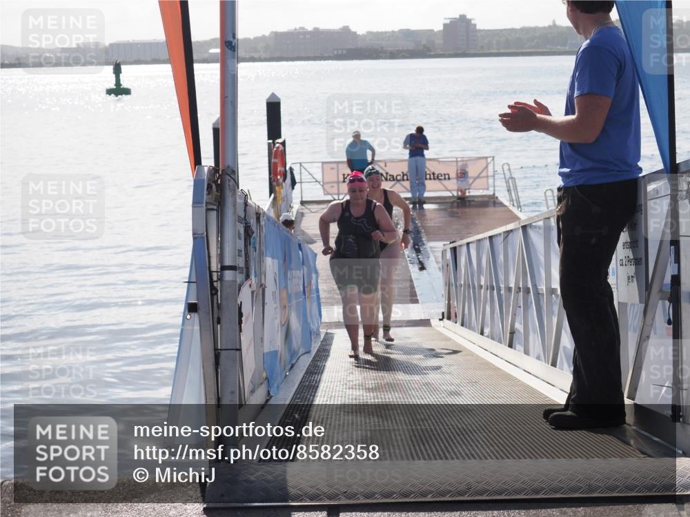 17.08.2025 - KN Förde Triathlon 2025 MichiJ http://msf.ph/oto/8582358 17.08.2025 09:21:35 Schwimmen 171, 194, 201, 230, 194, 230 meine-sportfotos.de