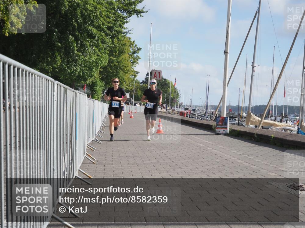 17.08.2025 - KN Förde Triathlon 2025 KatJ http://msf.ph/oto/8582359 17.08.2025 10:00:34 Laufen 106, 119, 133, 136 meine-sportfotos.de