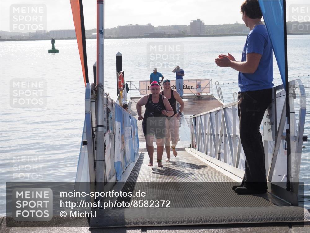 17.08.2025 - KN Förde Triathlon 2025 MichiJ http://msf.ph/oto/8582372 17.08.2025 09:21:36 Schwimmen 171, 194, 201, 230, 194, 230 meine-sportfotos.de