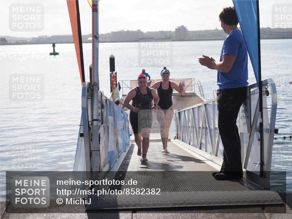 17.08.2025 - KN Förde Triathlon 2025 MichiJ http://msf.ph/oto/8582382 17.08.2025 09:21:36 Schwimmen 171, 194, 201, 230, 194, 230 meine-sportfotos.de