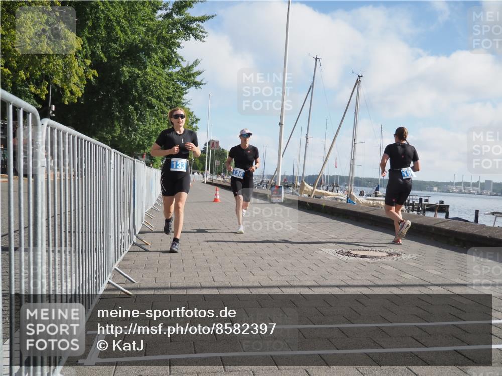 17.08.2025 - KN Förde Triathlon 2025 KatJ http://msf.ph/oto/8582397 17.08.2025 10:00:37 Laufen 119, 133, 136 meine-sportfotos.de