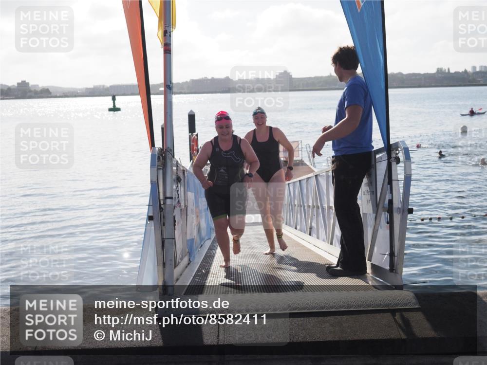 17.08.2025 - KN Förde Triathlon 2025 MichiJ http://msf.ph/oto/8582411 17.08.2025 09:21:37 Schwimmen 171, 194, 201, 230, 230, 244 meine-sportfotos.de