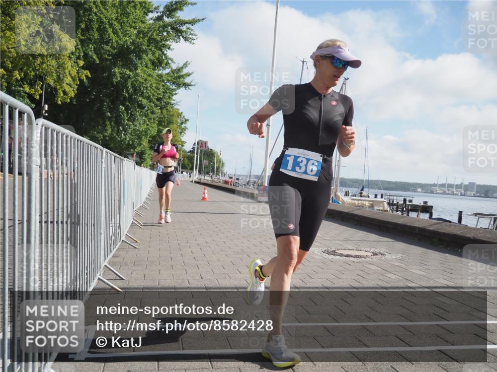 17.08.2025 - KN Förde Triathlon 2025 KatJ http://msf.ph/oto/8582428 17.08.2025 10:00:39 Laufen 119, 133, 136 meine-sportfotos.de
