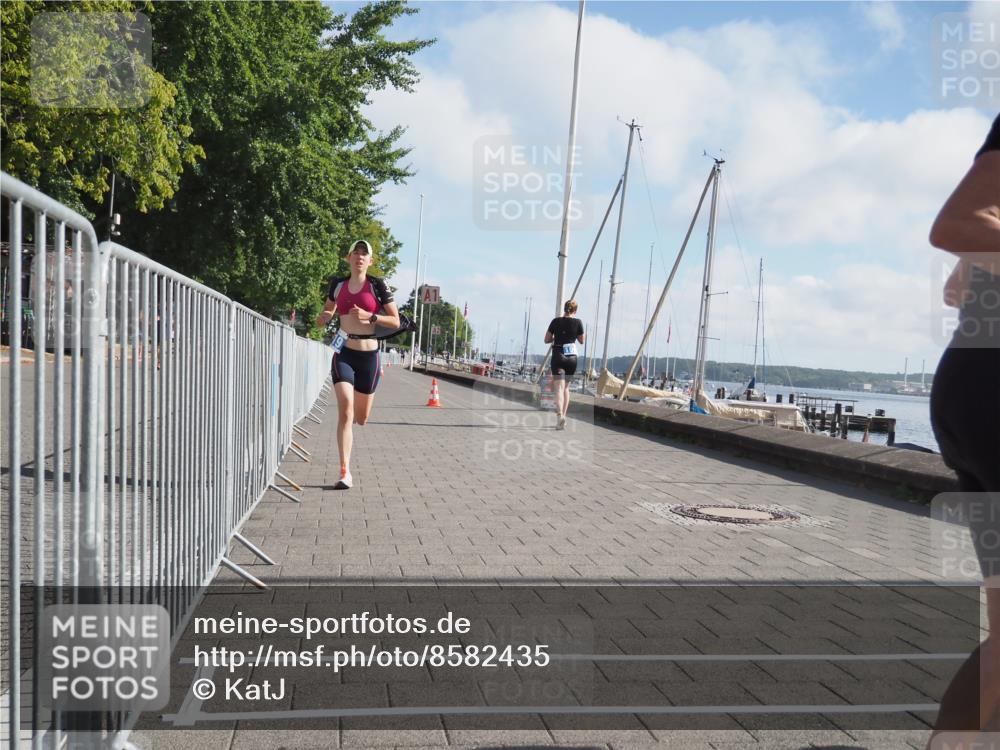 17.08.2025 - KN Förde Triathlon 2025 KatJ http://msf.ph/oto/8582435 17.08.2025 10:00:39 Laufen 119, 133, 136 meine-sportfotos.de