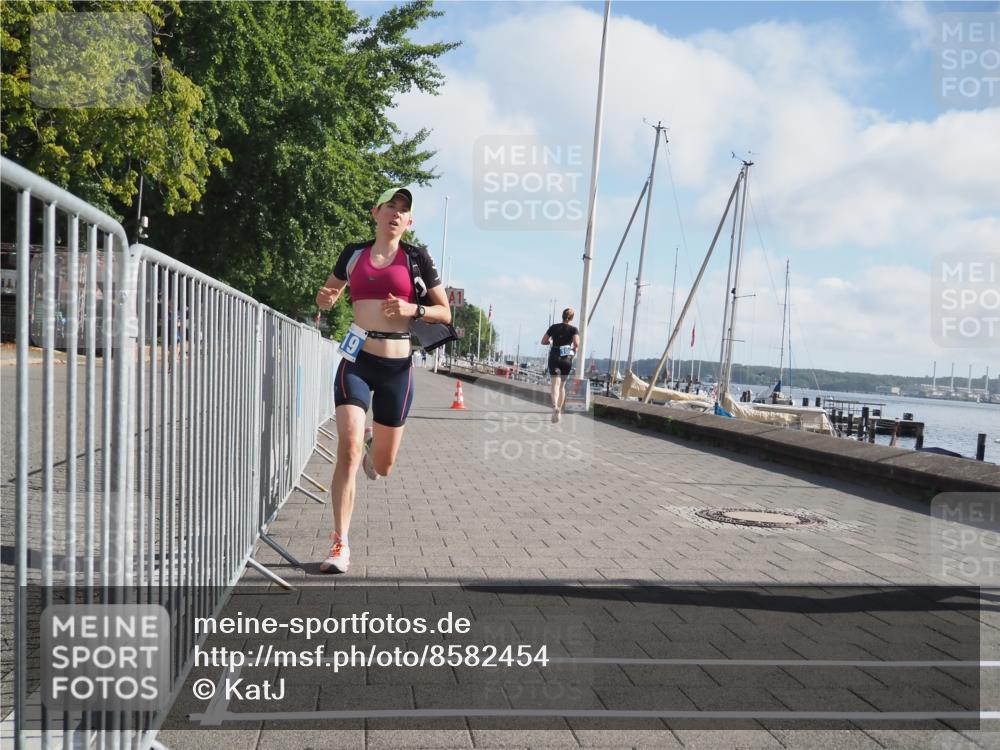 17.08.2025 - KN Förde Triathlon 2025 KatJ http://msf.ph/oto/8582454 17.08.2025 10:00:40 Laufen 119, 133, 136 meine-sportfotos.de