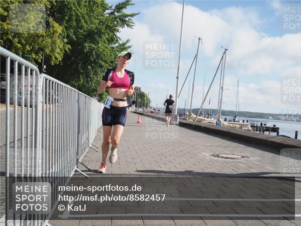 17.08.2025 - KN Förde Triathlon 2025 KatJ http://msf.ph/oto/8582457 17.08.2025 10:00:40 Laufen 119, 133, 136 meine-sportfotos.de