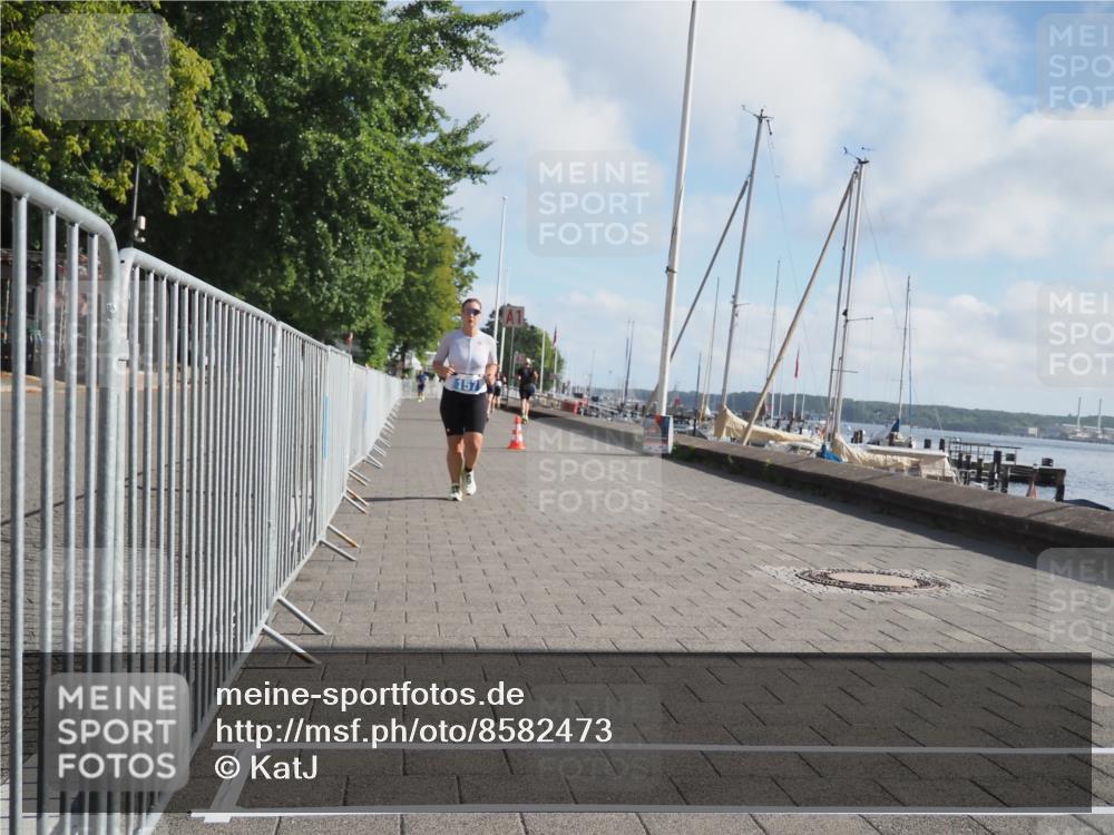 17.08.2025 - KN Förde Triathlon 2025 KatJ http://msf.ph/oto/8582473 17.08.2025 10:00:51 Laufen 157 meine-sportfotos.de