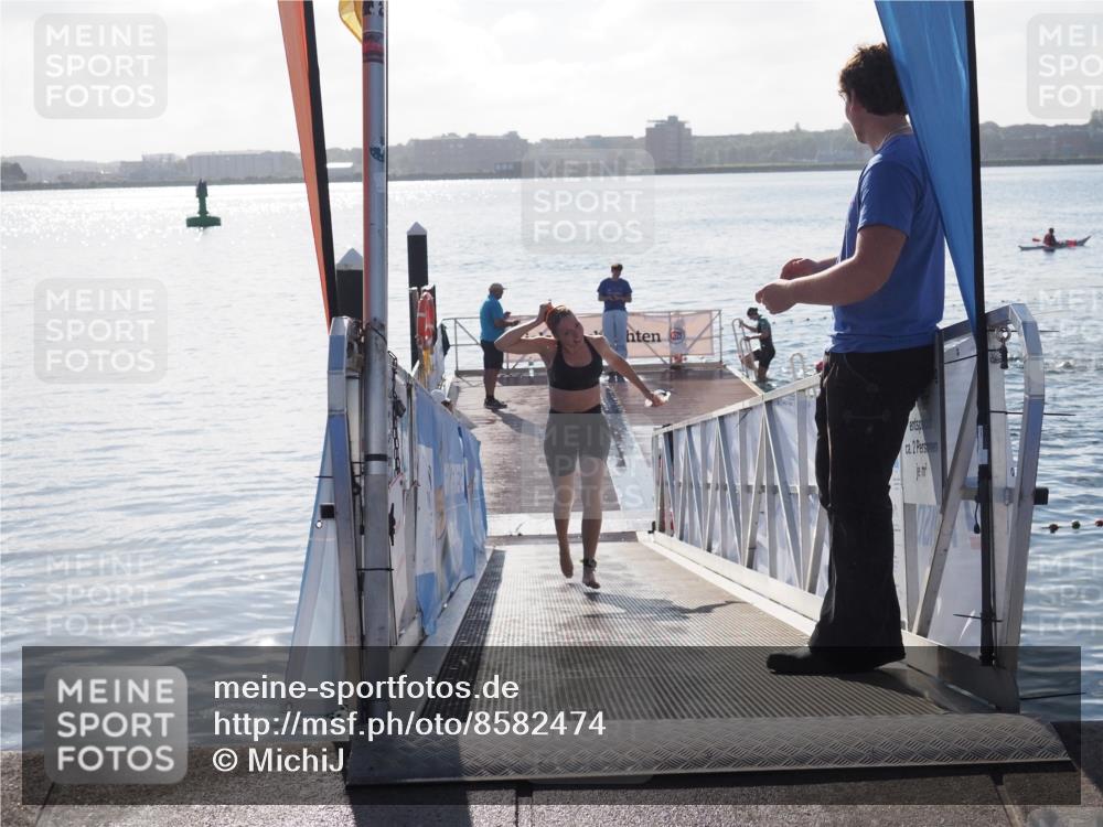 17.08.2025 - KN Förde Triathlon 2025 MichiJ http://msf.ph/oto/8582474 17.08.2025 09:21:52 Schwimmen 244, 212, 215, 242, 244 meine-sportfotos.de
