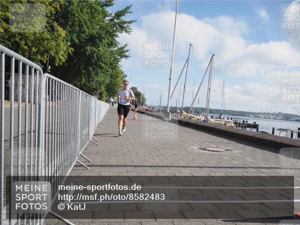 17.08.2025 - KN Förde Triathlon 2025 KatJ http://msf.ph/oto/8582483 17.08.2025 10:00:51 Laufen 157 meine-sportfotos.de