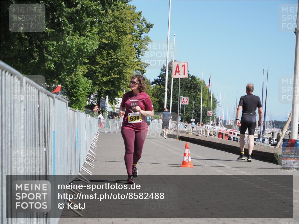 17.08.2025 - KN Förde Triathlon 2025 KatJ http://msf.ph/oto/8582488 17.08.2025 12:24:47 Laufen 639 meine-sportfotos.de