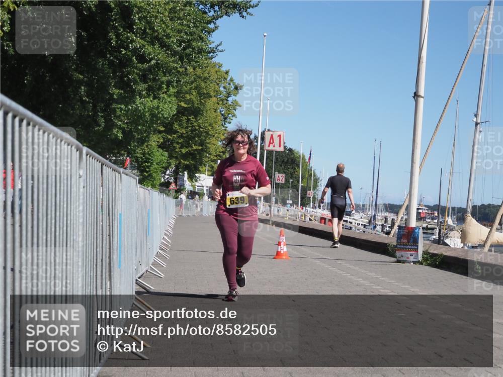 17.08.2025 - KN Förde Triathlon 2025 KatJ http://msf.ph/oto/8582505 17.08.2025 12:24:48 Laufen 639 meine-sportfotos.de