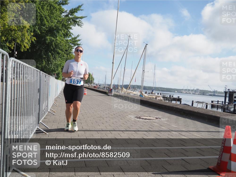 17.08.2025 - KN Förde Triathlon 2025 KatJ http://msf.ph/oto/8582509 17.08.2025 10:00:53 Laufen 157 meine-sportfotos.de