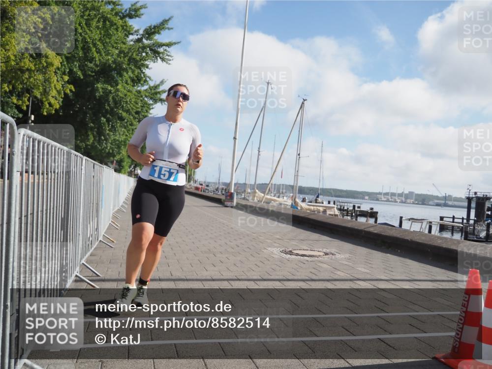 17.08.2025 - KN Förde Triathlon 2025 KatJ http://msf.ph/oto/8582514 17.08.2025 10:00:53 Laufen 157 meine-sportfotos.de