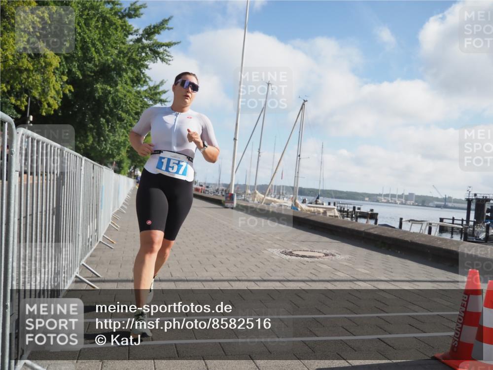17.08.2025 - KN Förde Triathlon 2025 KatJ http://msf.ph/oto/8582516 17.08.2025 10:00:53 Laufen 157 meine-sportfotos.de