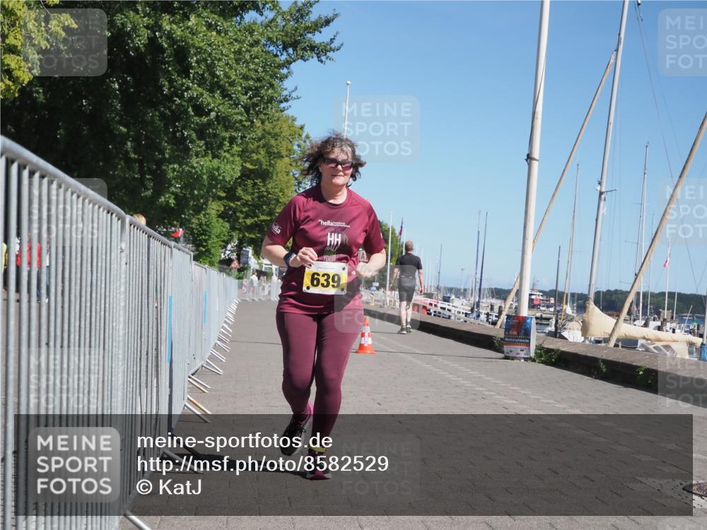 17.08.2025 - KN Förde Triathlon 2025 KatJ http://msf.ph/oto/8582529 17.08.2025 12:24:50 Laufen 639 meine-sportfotos.de
