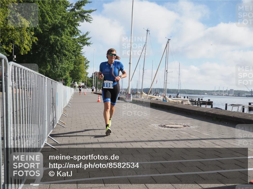 17.08.2025 - KN Förde Triathlon 2025 KatJ http://msf.ph/oto/8582534 17.08.2025 10:01:12 Laufen 110 meine-sportfotos.de