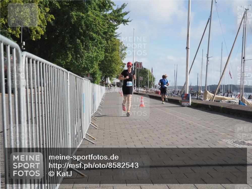 17.08.2025 - KN Förde Triathlon 2025 KatJ http://msf.ph/oto/8582543 17.08.2025 10:01:22 Laufen 117 meine-sportfotos.de