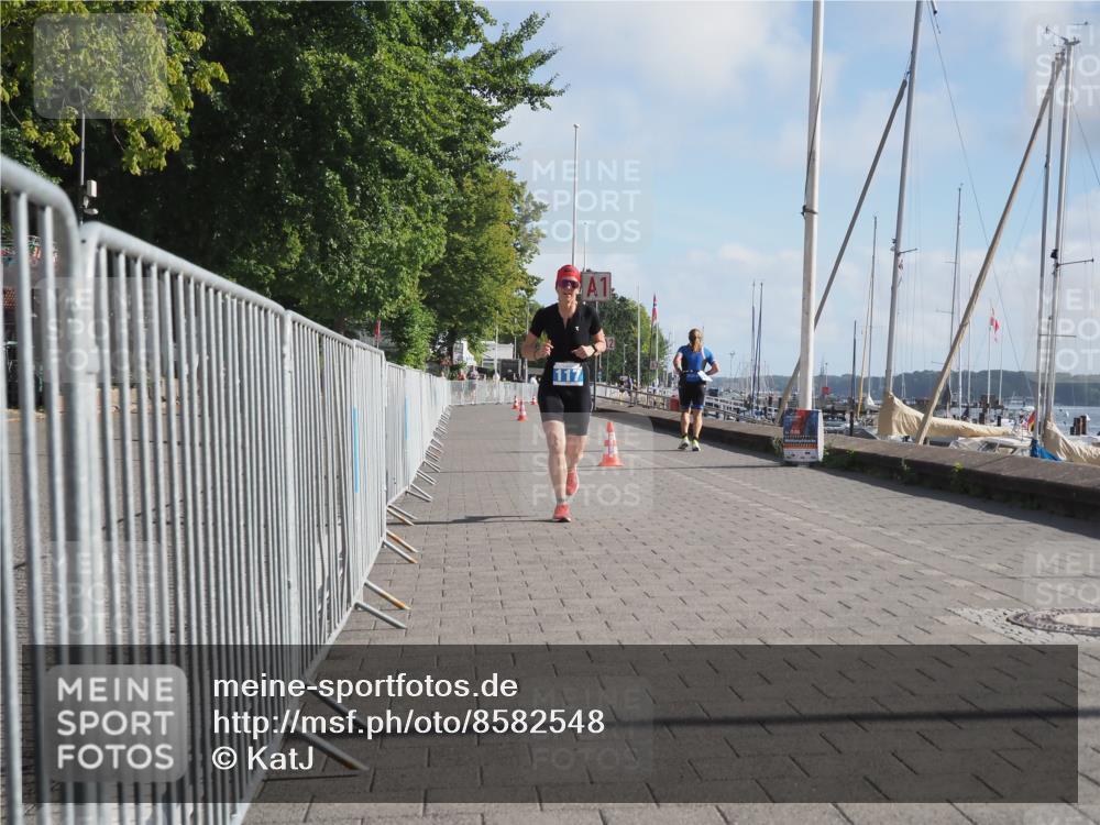 17.08.2025 - KN Förde Triathlon 2025 KatJ http://msf.ph/oto/8582548 17.08.2025 10:01:22 Laufen 117 meine-sportfotos.de