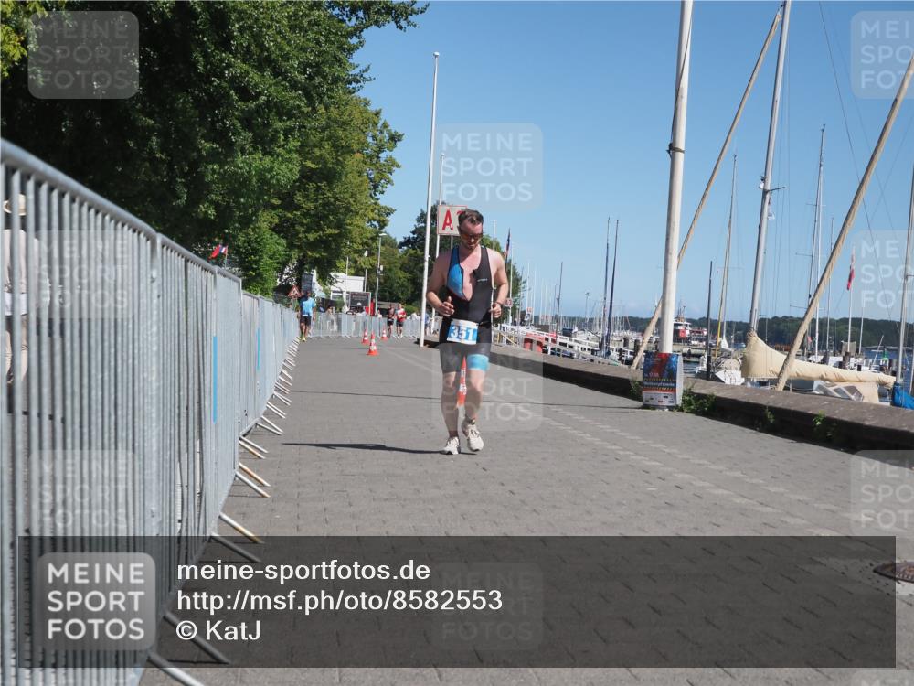 17.08.2025 - KN Förde Triathlon 2025 KatJ http://msf.ph/oto/8582553 17.08.2025 12:25:44 Laufen 351 meine-sportfotos.de